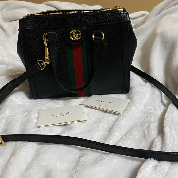 Barely used limited edition authentic Gucci Purse - Picture 2 of 7